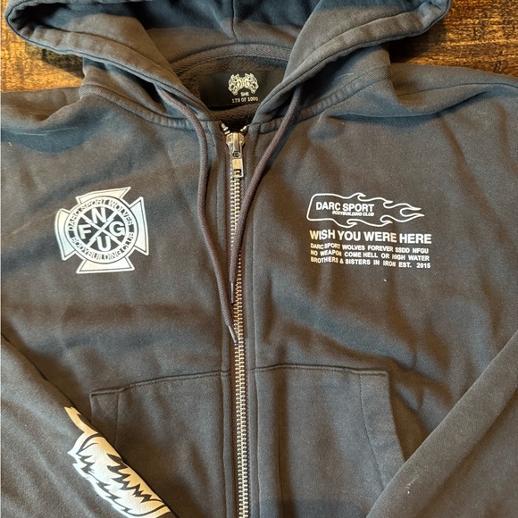 NWOT Stairs Chambers Cropped Hoodie in Wolf Gray - Picture 2 of 5